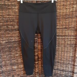 Athleta Large Cold Front Hybrid Run Tight Black Reflective Leggings Workout Yoga
